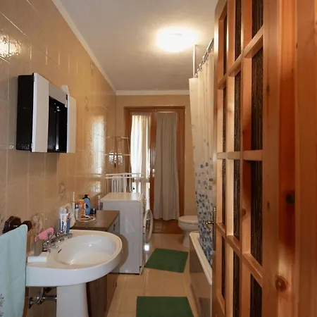 Gran Paradiso Notre Dame Bruil דירה